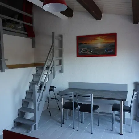 Apartment 6 Pers, 1 Chambre, 1 Mezzanine, Terrasse + Parking -ref Ag265